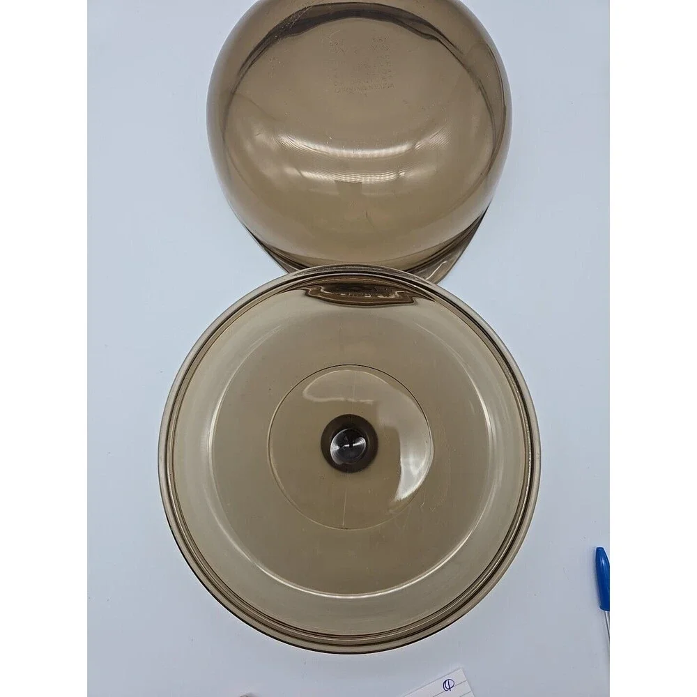 Vintage Pyrex Fireside 023-N Amber 1.5 Quart Round Covered Casserole w/ 623C Lid